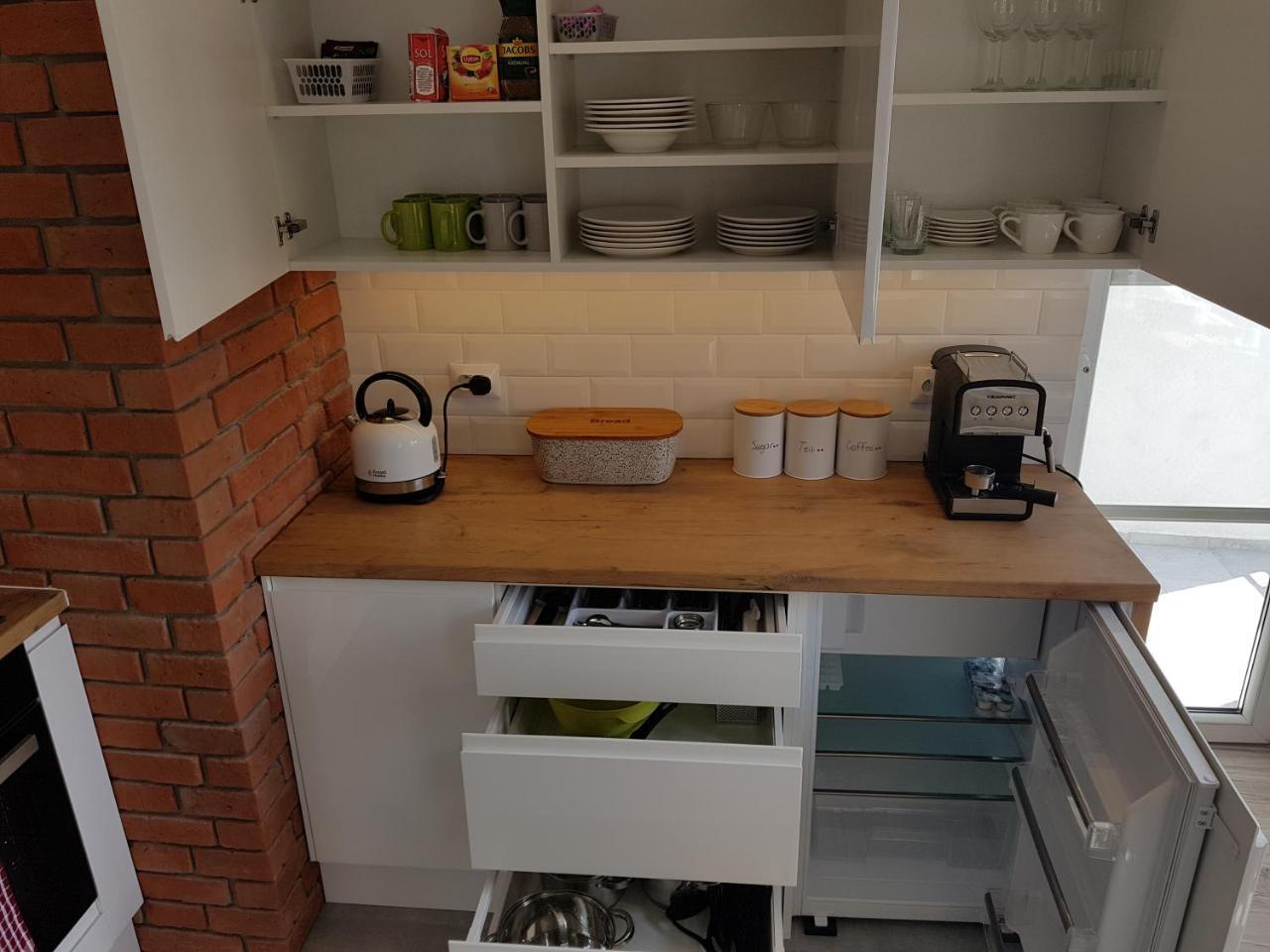 Pod Jasna Gora Apartament 23 เชสโตฮอวา ภายนอก รูปภาพ