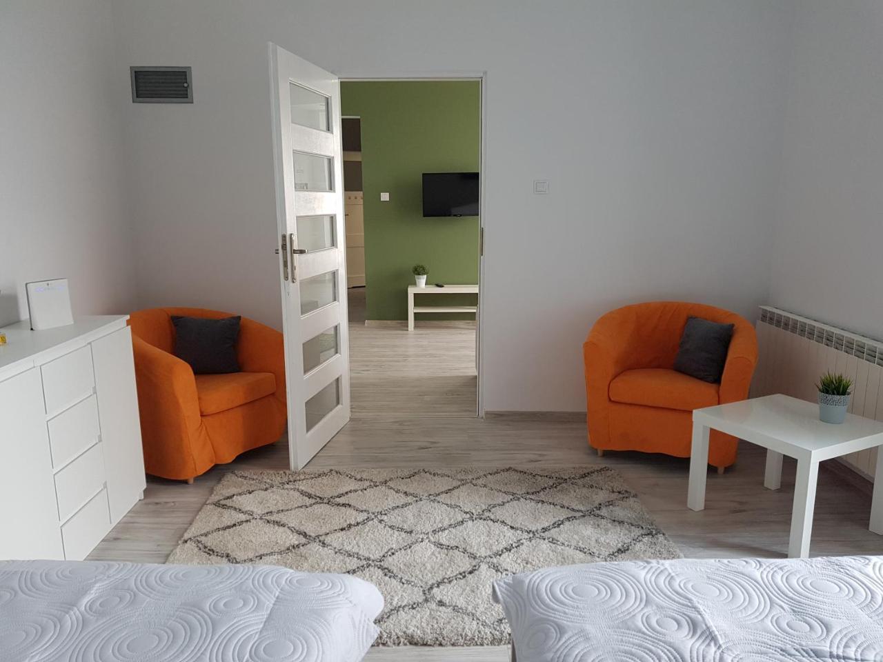Pod Jasna Gora Apartament 23 เชสโตฮอวา ภายนอก รูปภาพ